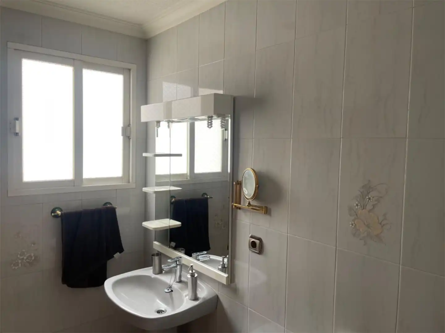 Piso en venta en Calle Pascual García, 1, Novelda Baño de Piso en venta en Novelda con Aire acondicionado, Terraza y Trastero