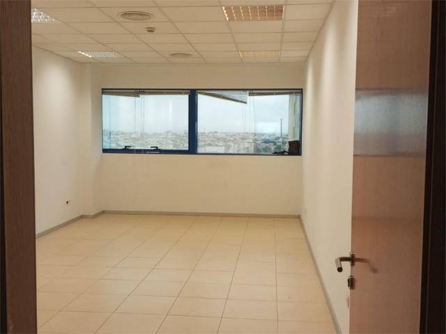 Oficina en Alquiler en Avenida Vía Apia, 7 en Palmete