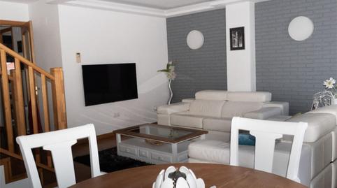 Foto 2 de Casa o xalet en venda a Calle Villafrades de Campos, 9, Las Villas - Valparaiso - El Peral, Valladolid