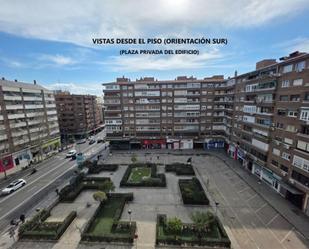 Exterior view of Flat for sale in  Madrid Capital  with Heating, Private garden and Parquet flooring