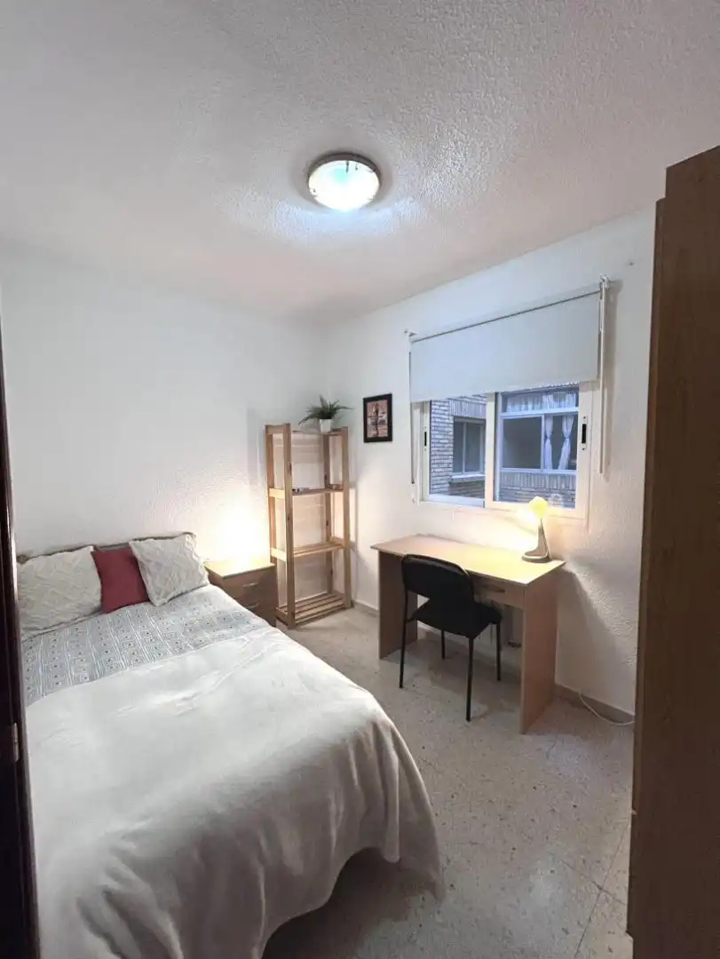 Zimmer in Calle Pepe Hillo, 4, La Cruz Schlafzimmer von Wohnung zur untervermieten in Granada