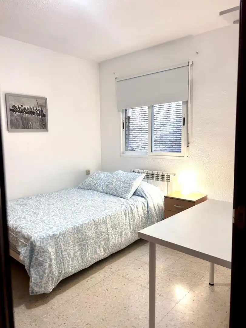 Zimmer in Calle Pepe Hillo, 4, La Cruz Schlafzimmer von Wohnung zur untervermieten in Granada