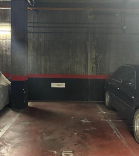 Photo 2 of Garage to rent in Calle del Arroyo de la Media Legua, 67, Media Legua, Madrid