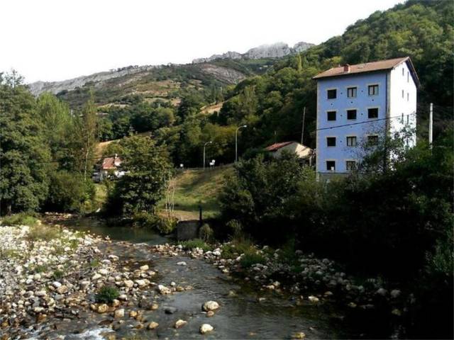 Piso en Alquiler en Carretera General, 2 en Aller