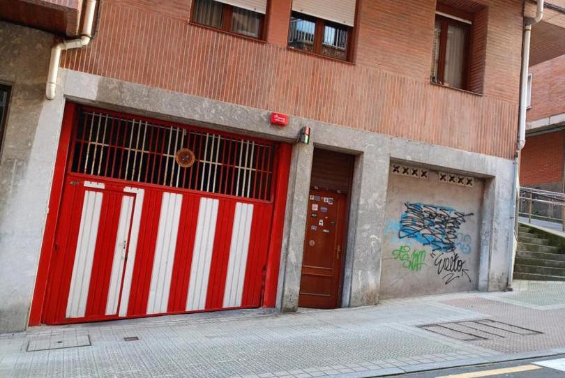 Foto 1 de Garatge de lloguer a Alangoeta Kalea, 6, Alango, Bizkaia