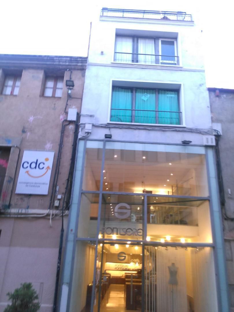 Vista exterior de Casa o xalet en venda en Sabadell amb Traster