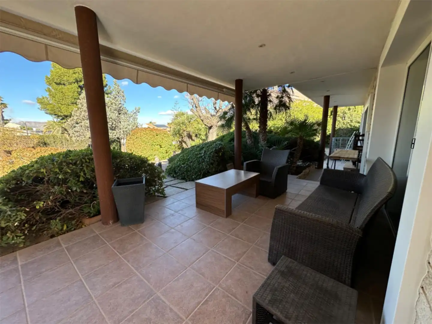 Houses for sale in Carrer Cies, 10, Petrer Terrace of Houses for sale in Petrer with Air Conditioner, Terrace and Swimming Pool