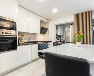 Kitchen of Flat for sale in Torrejón de Ardoz  with Air Conditioner, Terrace and Swimming Pool