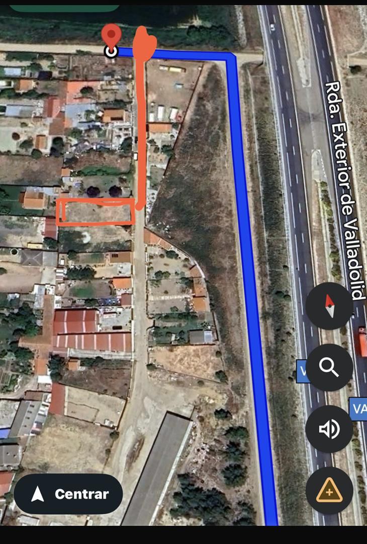Exterior view of Country house for sale in Santovenia de Pisuerga