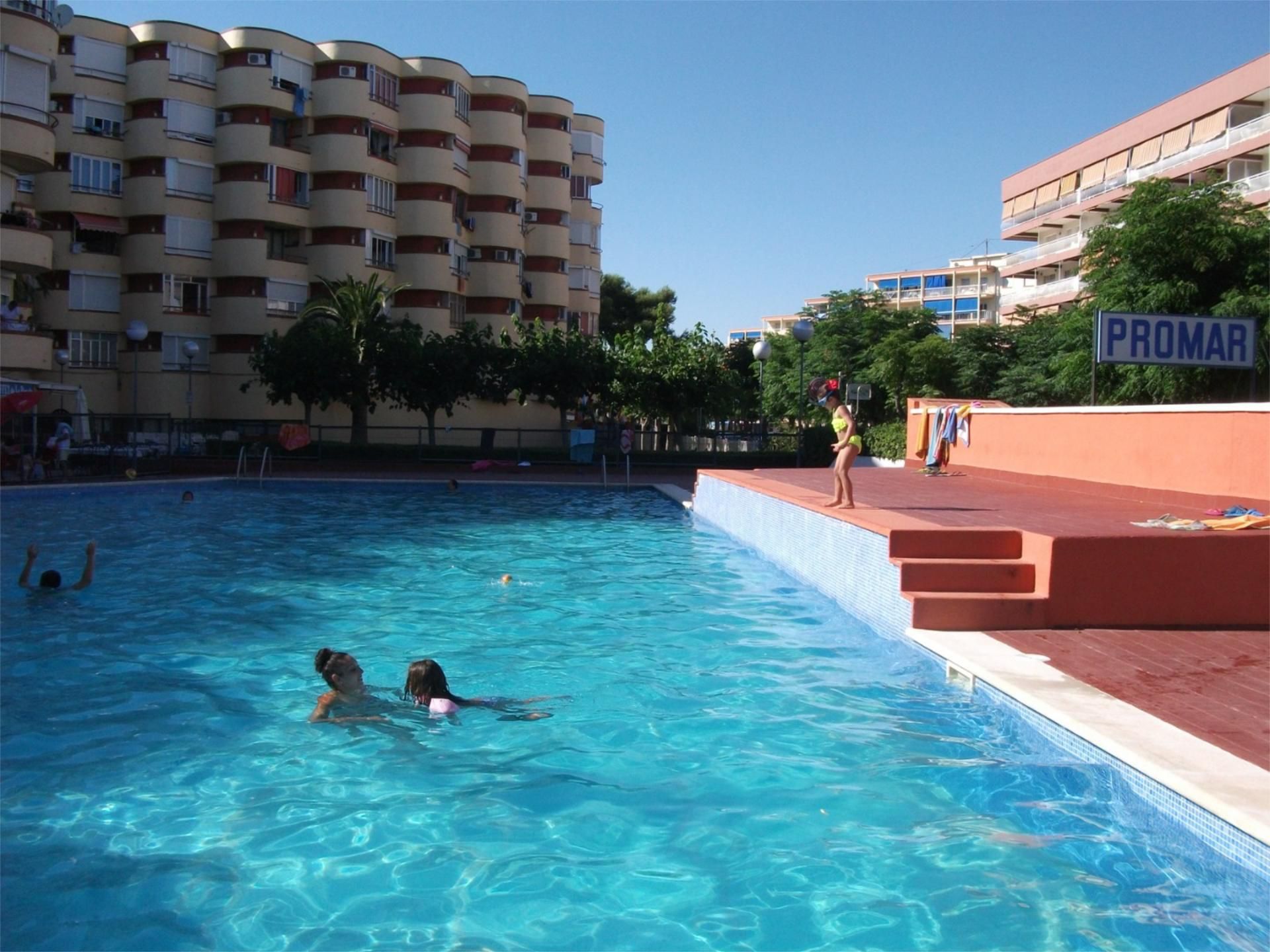 Swimming pool of Flat for sale in Vila-seca