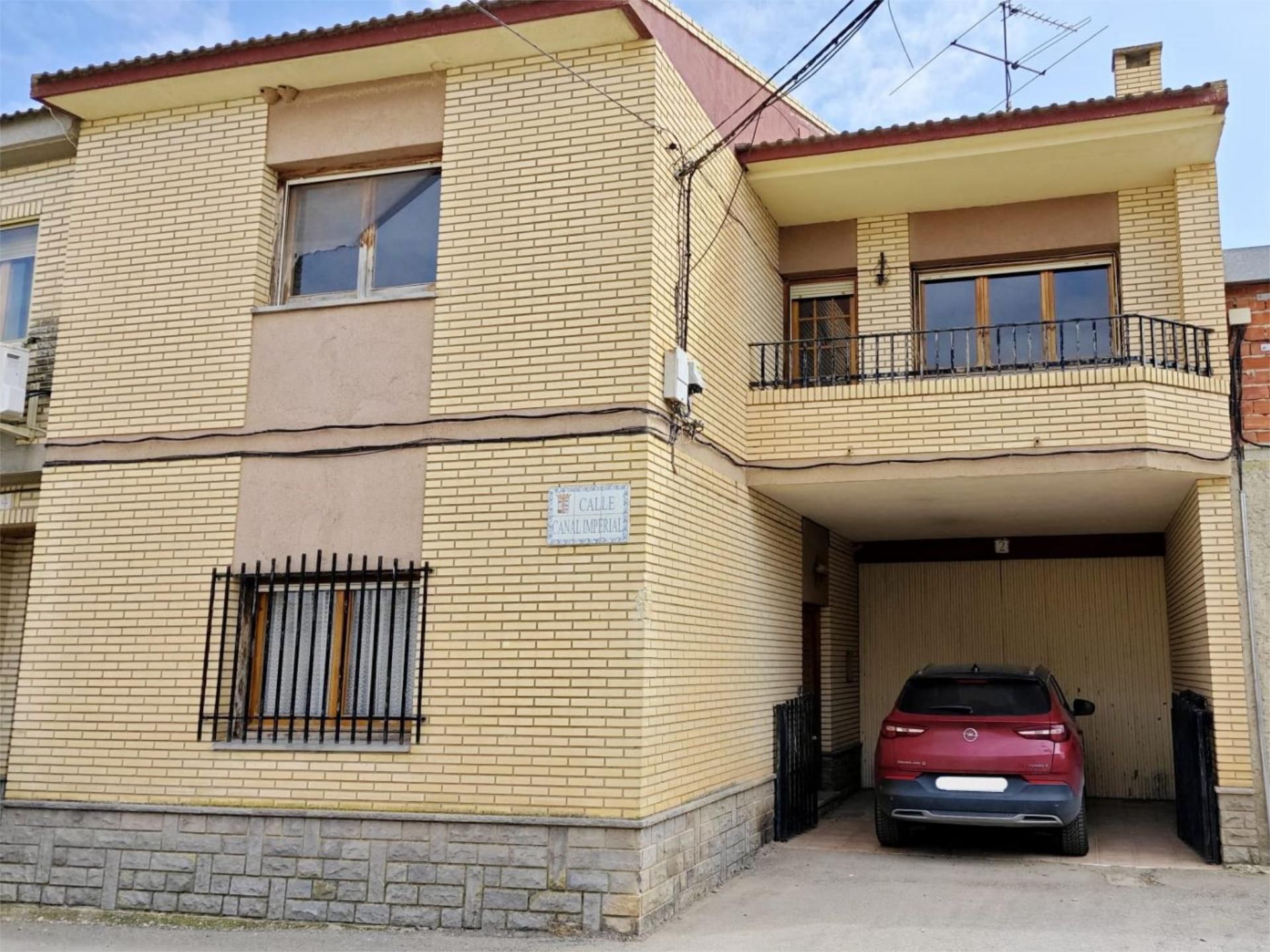 Exterior view of House or chalet for sale in Figueruelas  with Terrace and Balcony