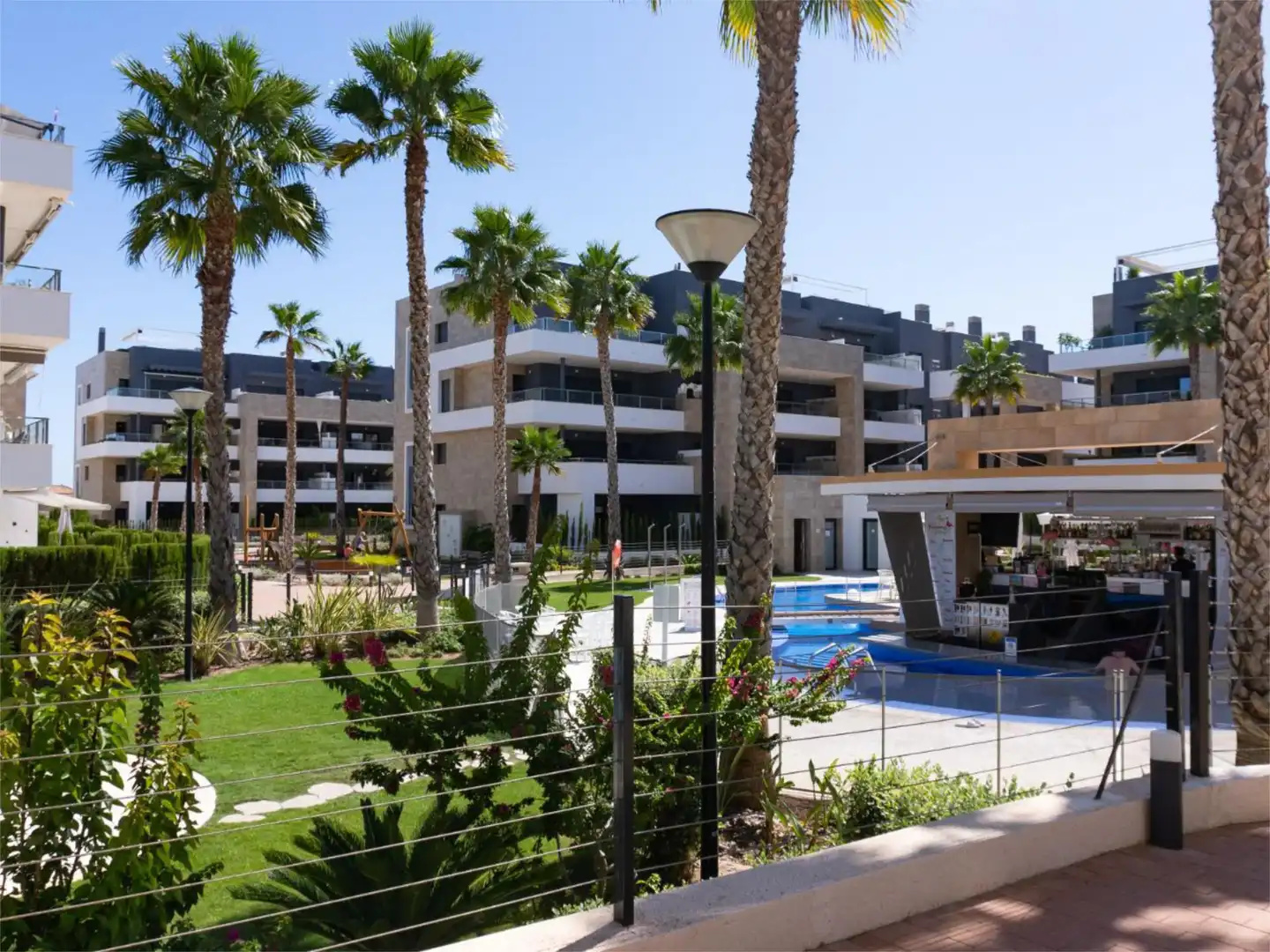 Vista exterior de Pis en venda en Orihuela amb Aire condicionat, Calefacció i Terrassa
