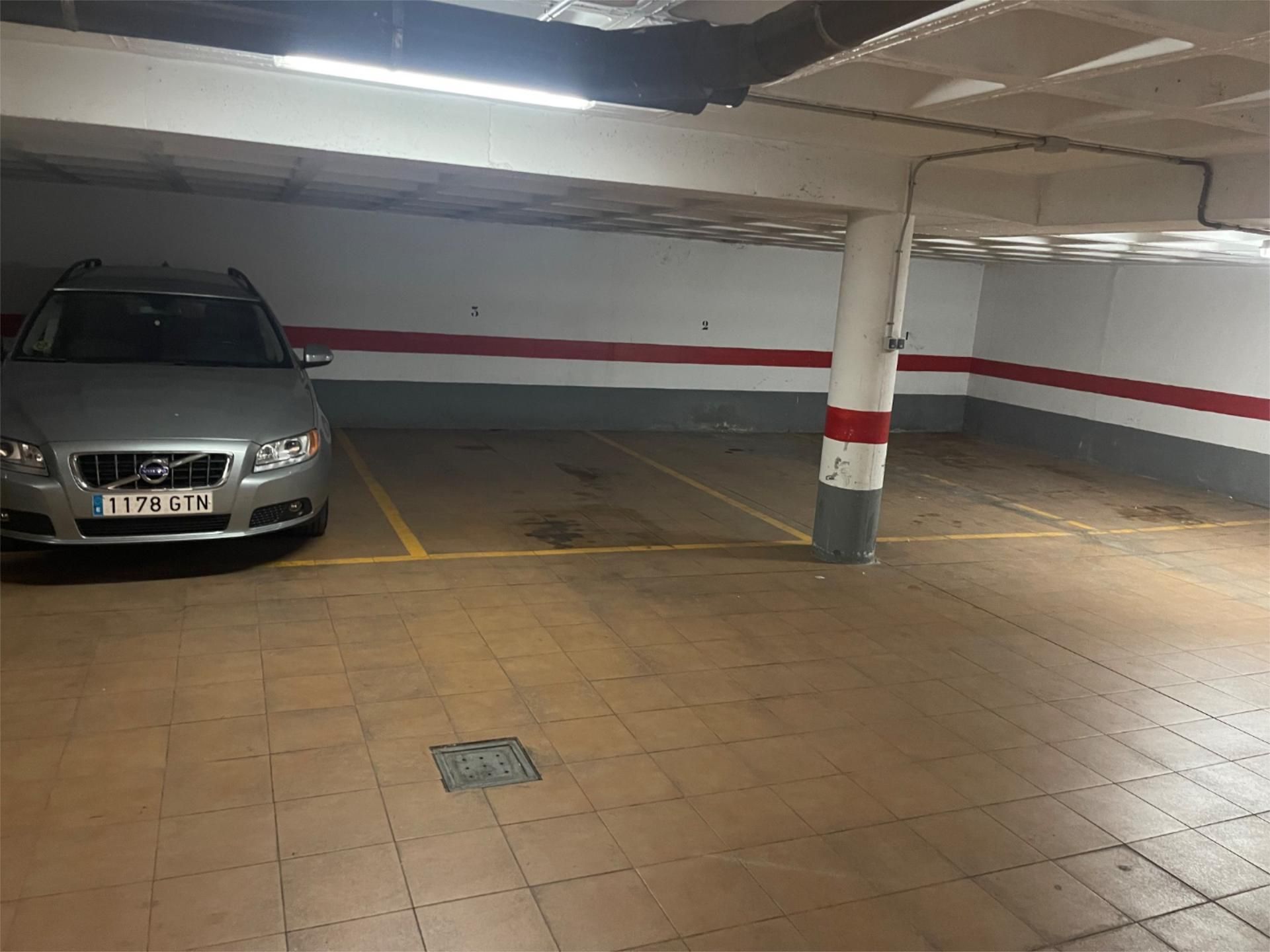Aparcament de Garatge de lloguer en  Murcia Capital