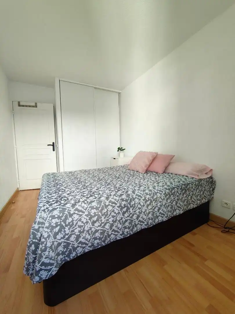Room in Rue des Champs, 8, Hendaye