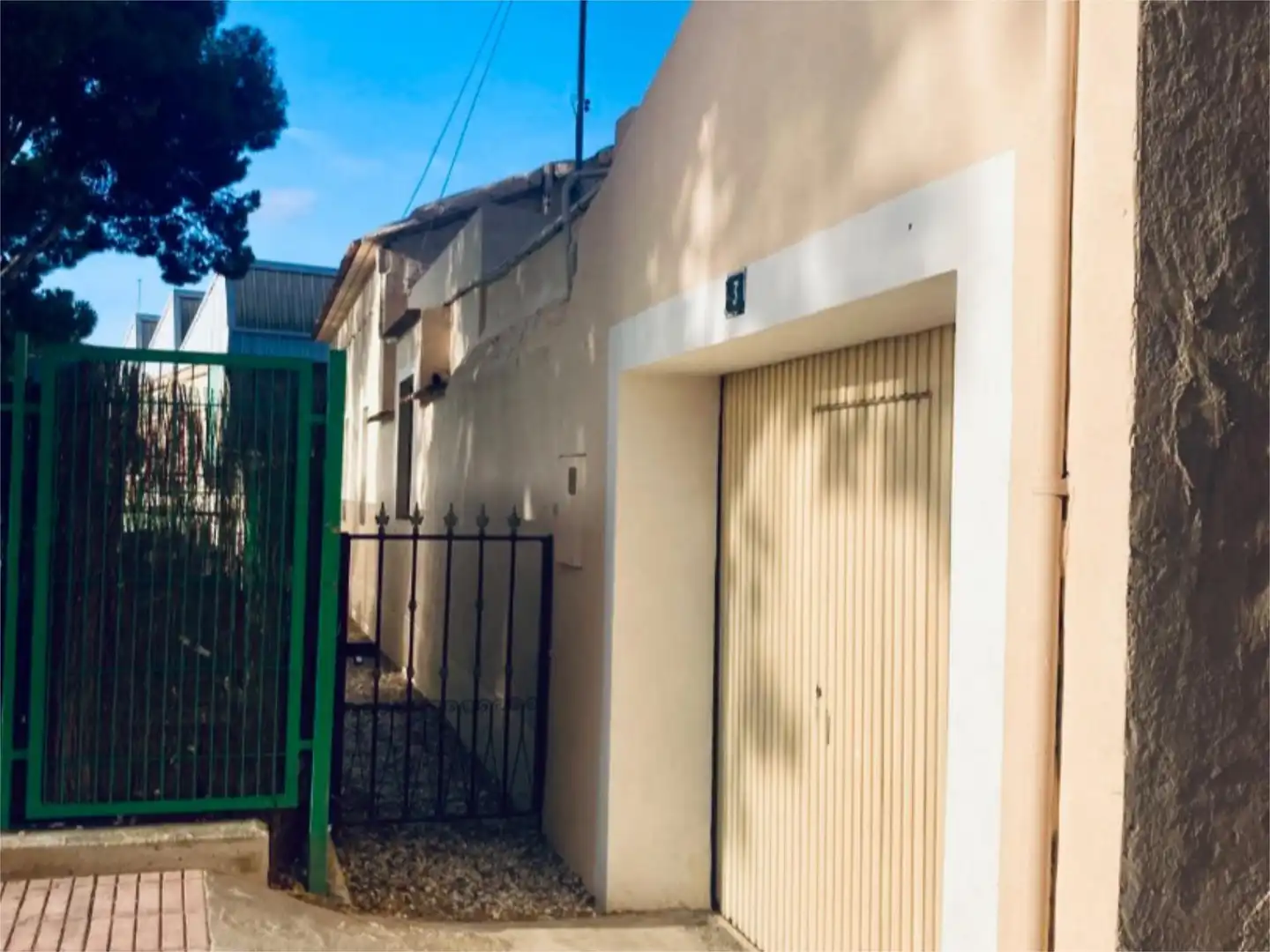 Exterior view of Houses for sale in San Vicente del Raspeig / Sant Vicent del Raspeig  with Terrace