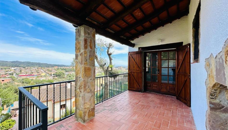 Single-family semi-detached for sale in Carrer del Berguedà, 40, Cabanyes - Mas Ambrós - Mas Pallí, Girona - image 1 Photo 1 of Single-family semi-detached for sale in Carrer del Berguedà, 40, Cabanyes - Mas Ambrós - Mas Pallí, Girona