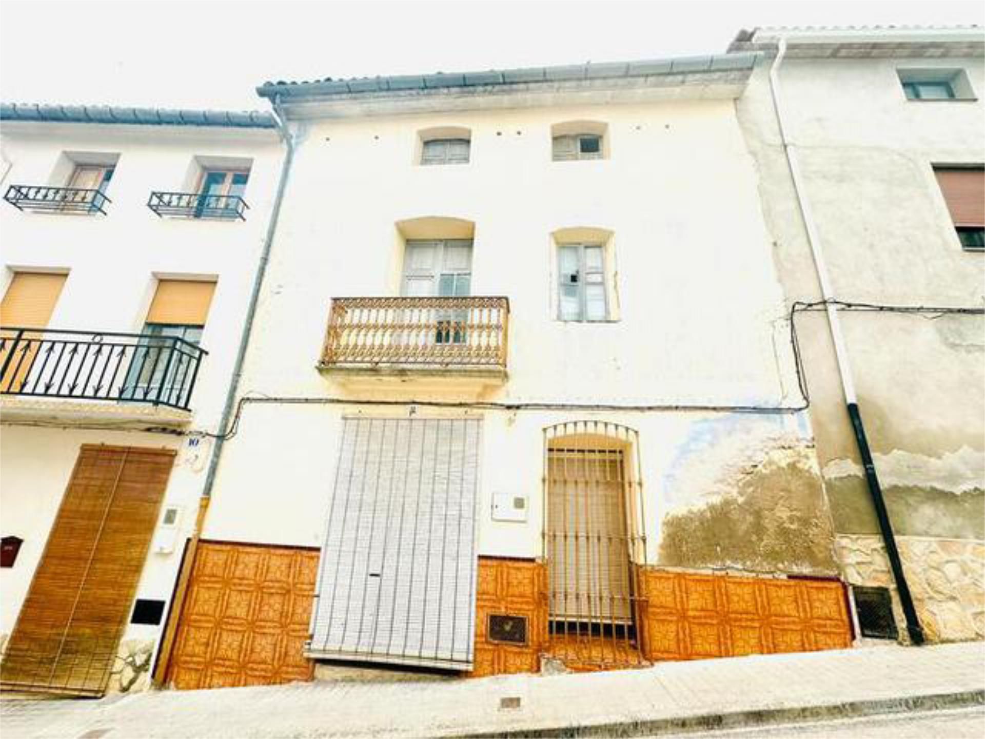 Vista exterior de Casa o xalet en venda en Bélgida amb Terrassa