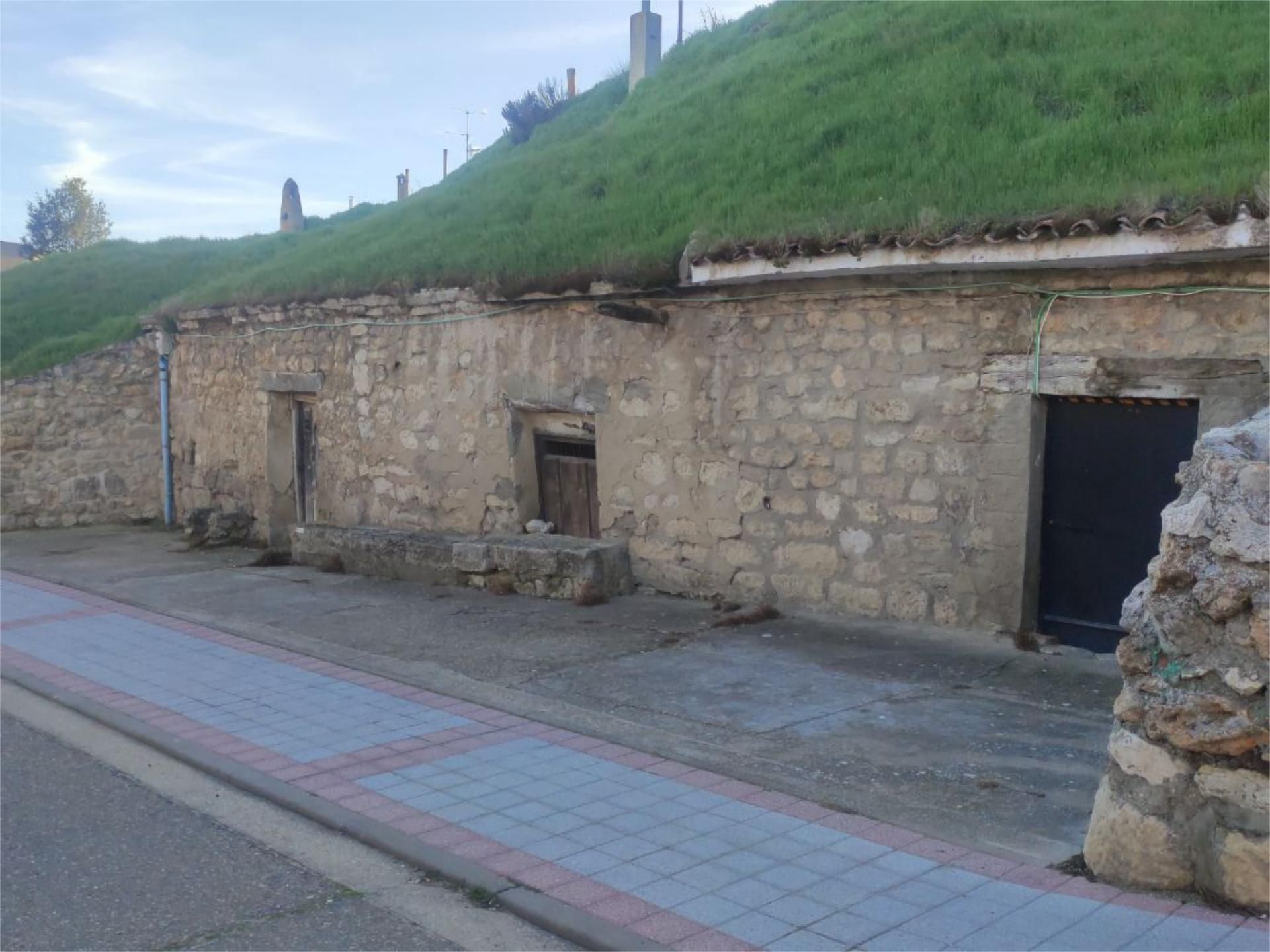 Exterior view of Premises for sale in Dueñas