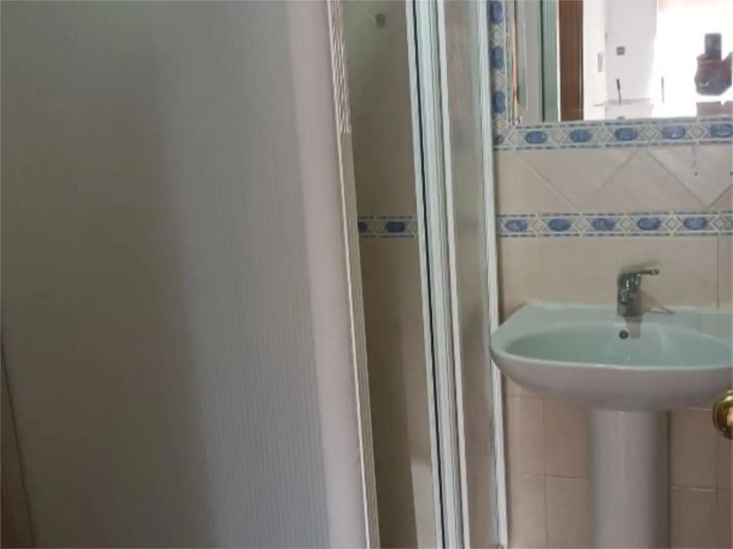 Erdgeschoss zum Verkauf in Calle Rubén Darío, 7, Motril Badezimmer von Erdgeschoss zum Verkauf in Motril mit Klimaanlage