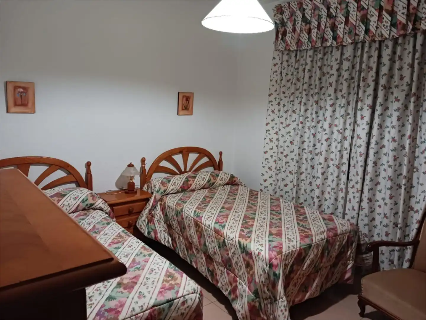 Piso en venta en Calle Fernando el Católico, 6, Alcalá la Real Habitación de Piso en venta en Alcalá la Real con Amueblado