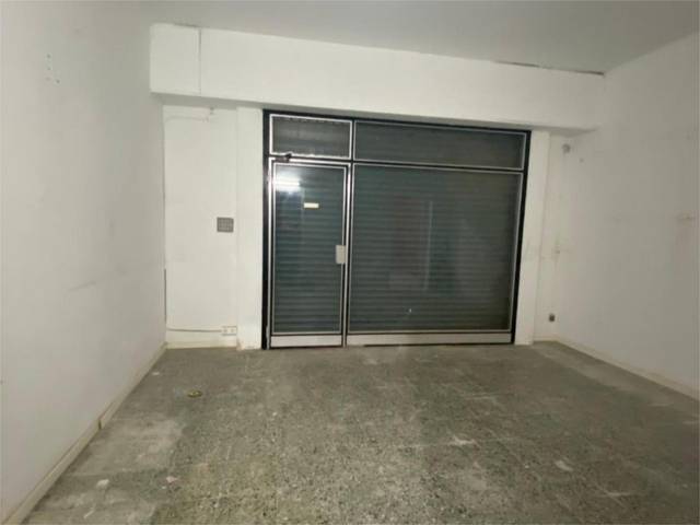 Local comercial en Alquiler en Carrer d'En Domènec, 7 en Centre