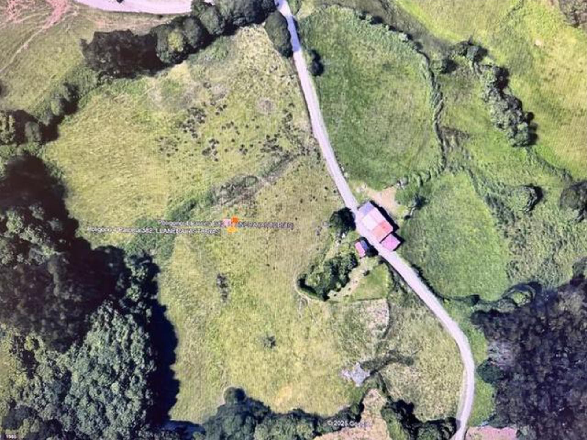 House or chalet for sale in Oviedo   with Private garden