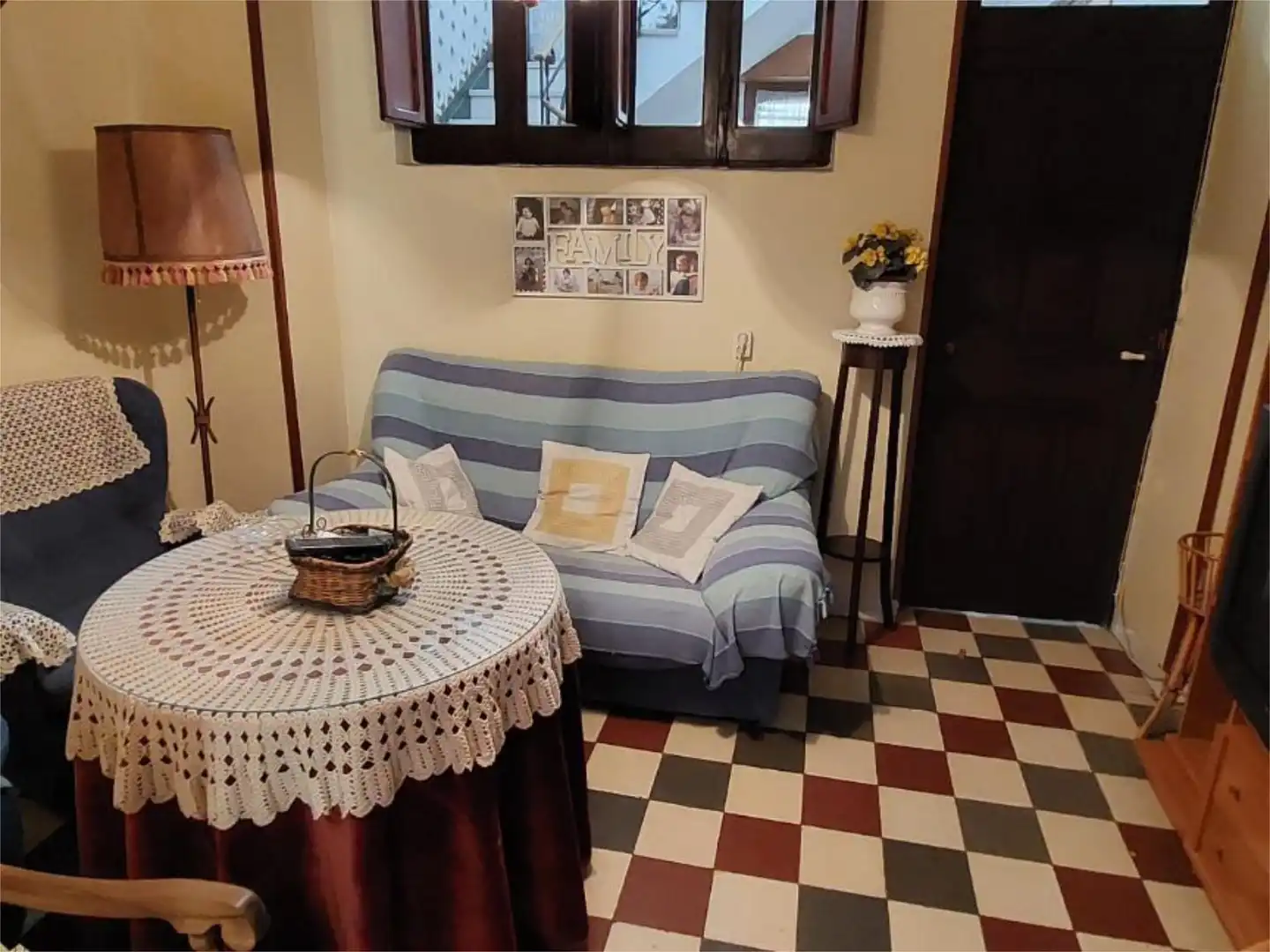 Casa adosada en venta en Calle Mayor, 59, Alcantarilla Sala de estar de Casa adosada en venta en Alcantarilla con Aire acondicionado, Terraza y Balcón