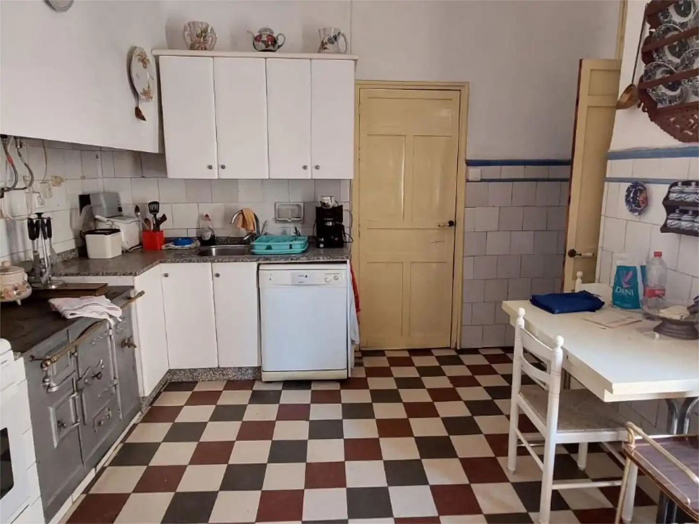 Casa adosada en venta en Calle Mayor, 59, Alcantarilla Cocina de Casa adosada en venta en Alcantarilla con Aire acondicionado, Terraza y Balcón
