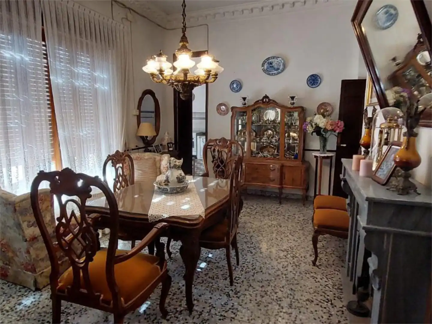 Casa adosada en venta en Calle Mayor, 59, Alcantarilla Comedor de Casa adosada en venta en Alcantarilla con Aire acondicionado, Terraza y Balcón