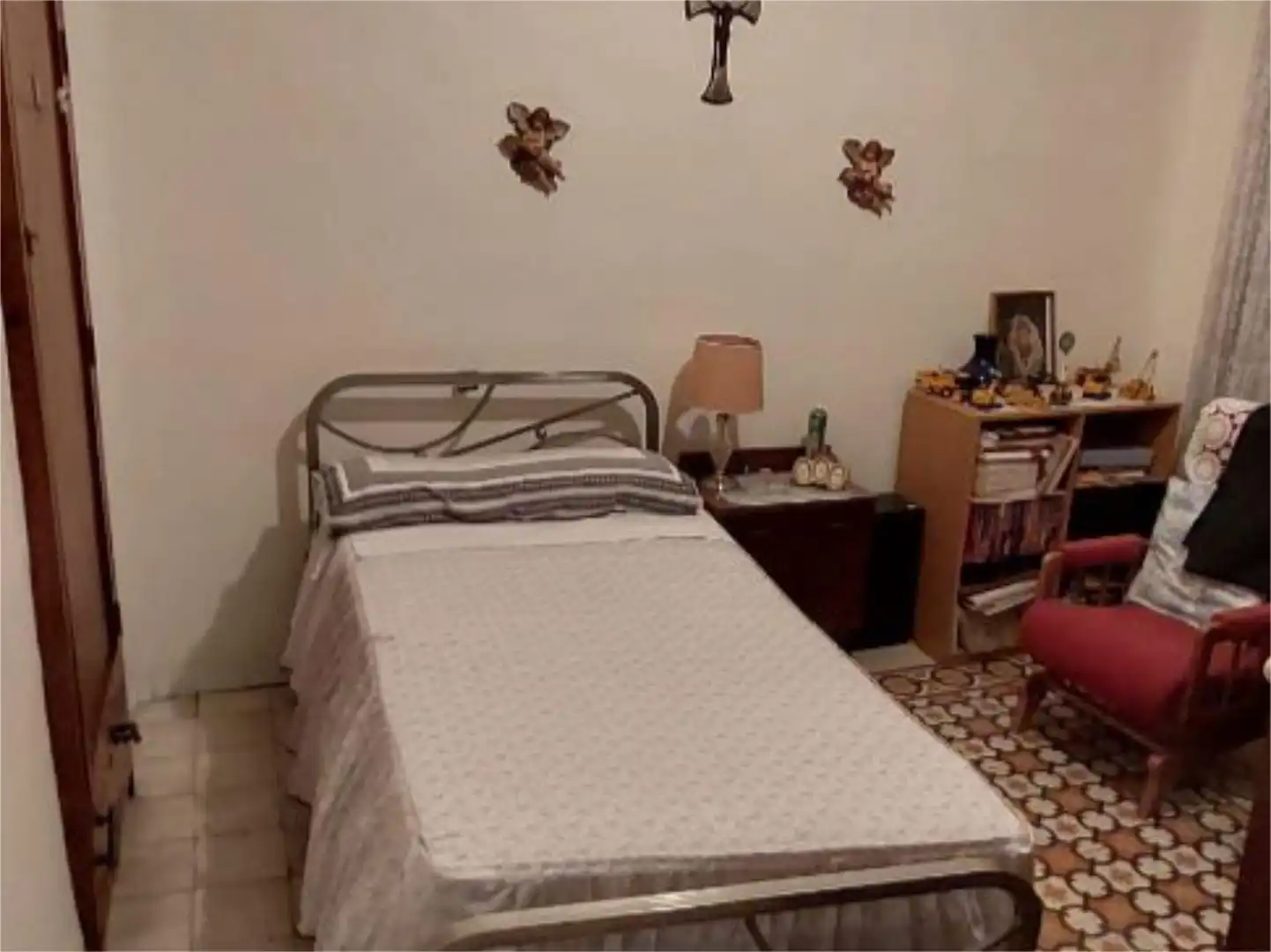 Casa adosada en venta en Calle Mayor, 59, Alcantarilla Habitación de Casa adosada en venta en Alcantarilla con Aire acondicionado, Terraza y Balcón