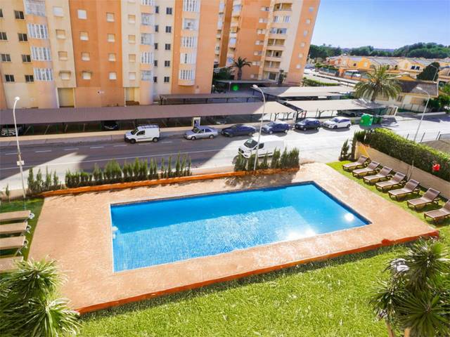 Piso en Venta en Calle Teodoro Llorente, 6 en Campoamor