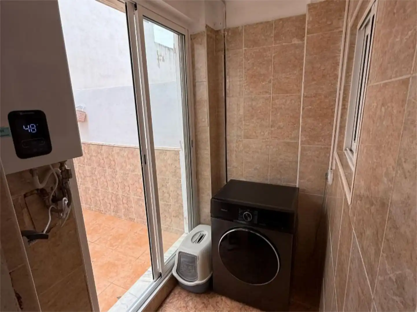 Piso en venta en Carrer de l'Art Major de la Seda, Centro Baño de Piso en venta en Xirivella con Terraza