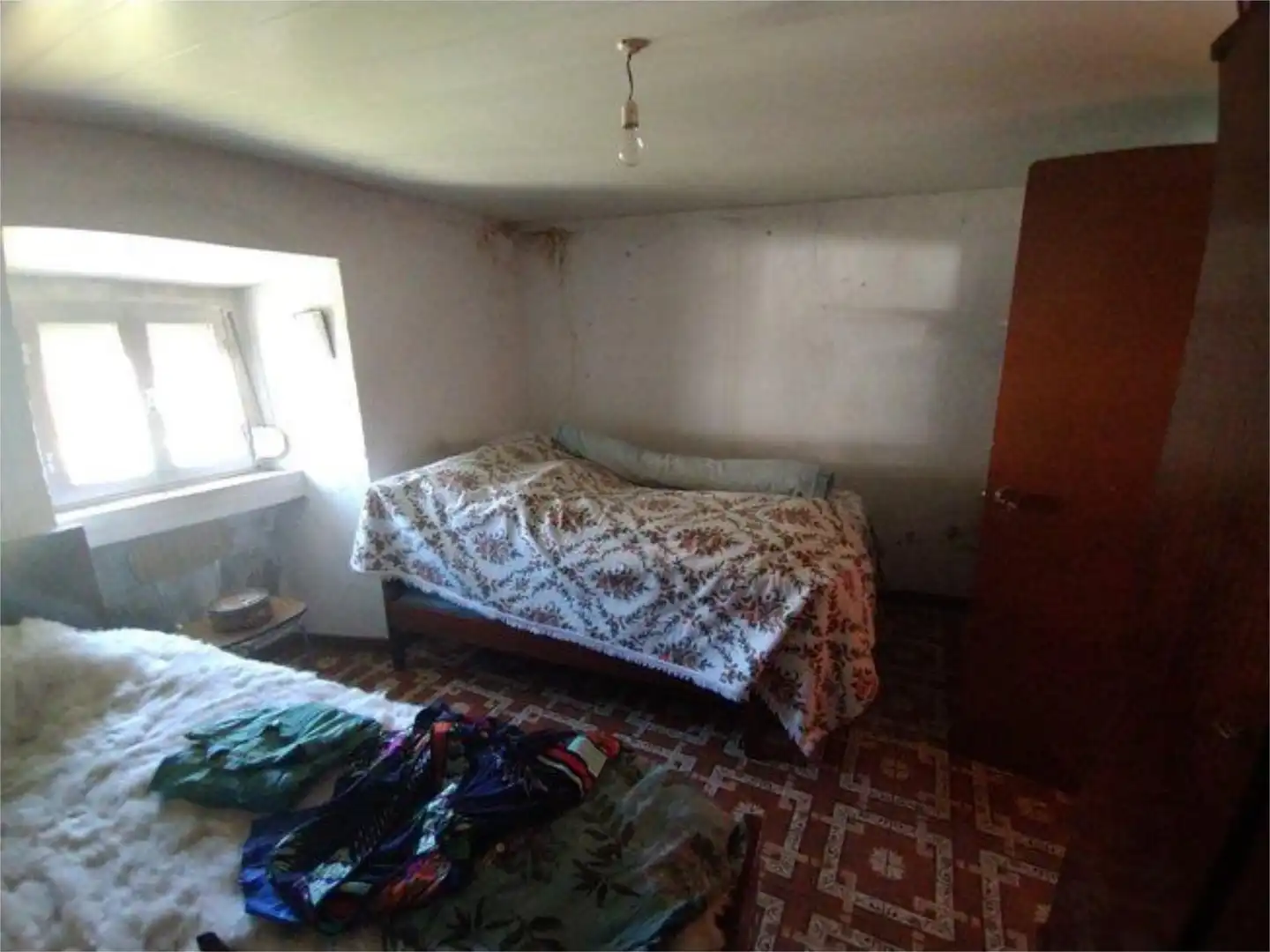 Piso en venta en Lugar Busnullan, 11, Pedrafita do Cebreiro Habitación de Piso en venta en Pedrafita do Cebreiro con Calefacción, Jardín privado y Amueblado