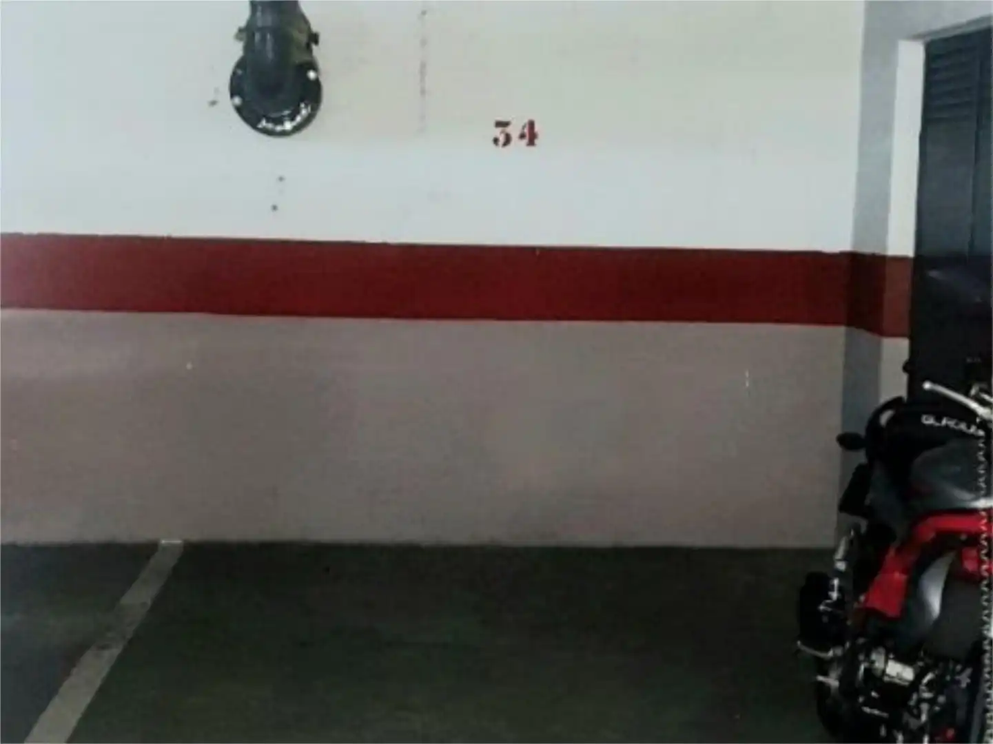 Parking of Garage for rent in Sevilla