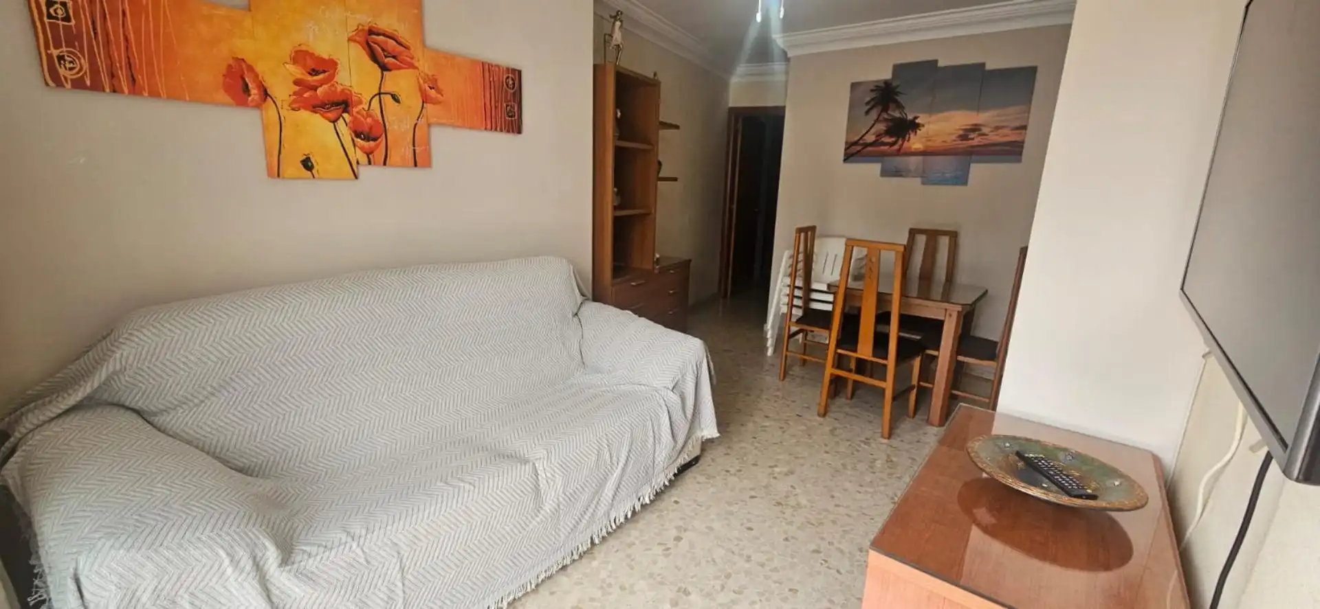 Attic for rent in San Andres, 60, Centro Attic for rent in San Andres, 60, Centro