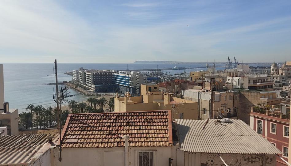 House or chalet for sale in Calle Marsella, 5, Casco Antiguo - Sta. Cruz - Ayuntamiento, Alicante - image 1 Photo 1 of House or chalet for sale in Calle Marsella, 5, Casco Antiguo - Sta. Cruz - Ayuntamiento, Alicante