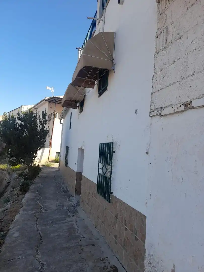 Einfamilien-Reihenhaus zum Verkauf in Calle Correos, 3, Santo Tomé Außenansicht von Einfamilien-Reihenhaus zum Verkauf in Santo Tomé mit Klimaanlage, Heizung und Terrasse