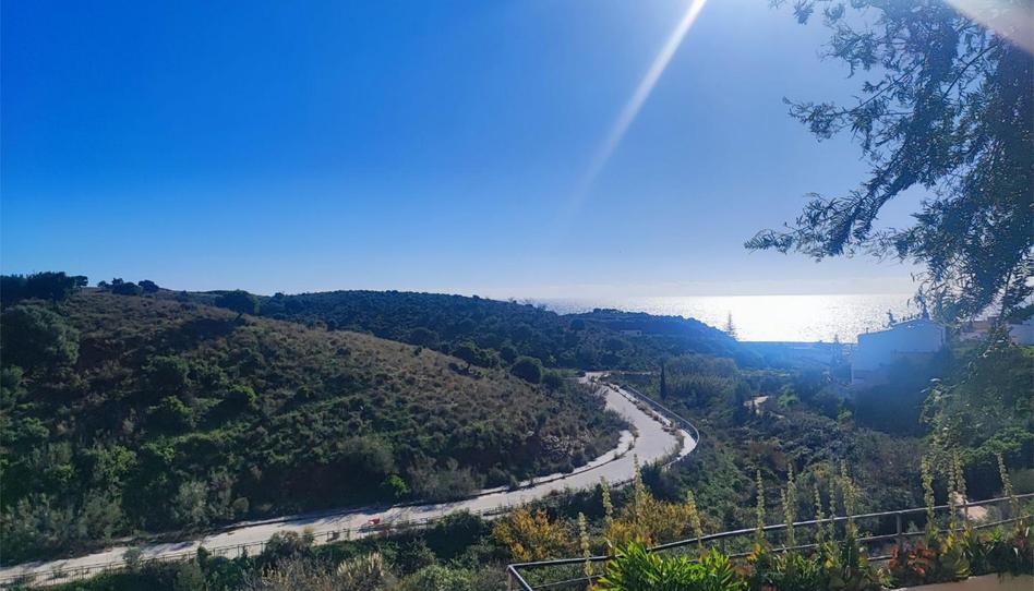 Casa adosada en venda a Calle Beethoven, 63, Benajarafe, Málaga - imatge 1 Foto 1 de Casa adosada en venda a Calle Beethoven, 63, Benajarafe, Málaga