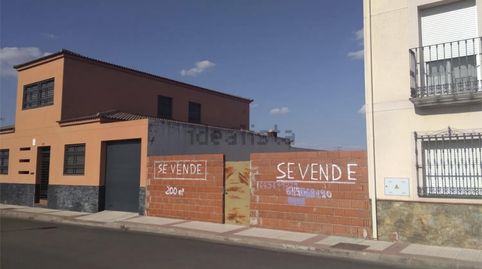 Foto 3 de Finca rústica en venda a Calle Medicus Mundi, 29, La Albuera, Badajoz