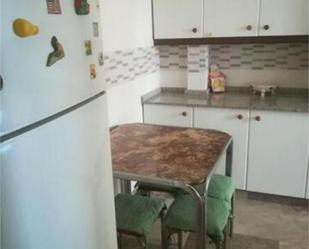 Cuina de Pis en venda en Ferrol amb Calefacció, Terrassa i Moblat