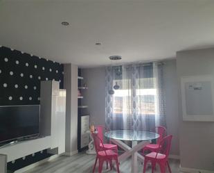 Bedroom of Flat to rent in Cuenca Capital  with Heating, Parquet flooring and Furnished