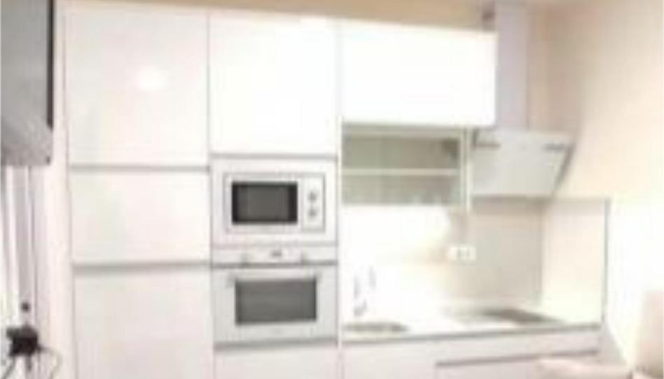 Piso de alquiler en Calle de Juan Duque, 6, Imperial, Madrid - imagen 1 Foto 1 de Piso de alquiler en Calle de Juan Duque, 6, Imperial, Madrid