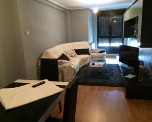 Living room of Flat for sale in León Capital   with Heating, Parquet flooring and Furnished