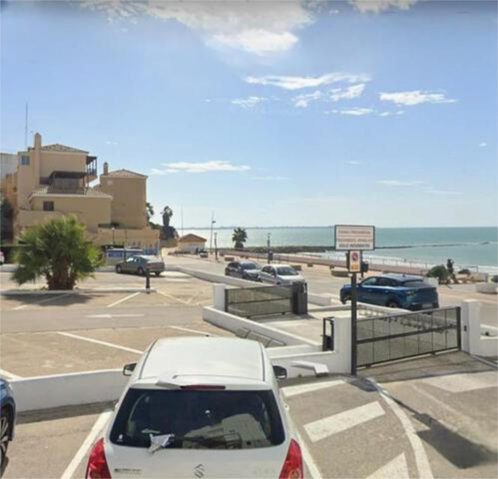 Vista exterior de Casa adosada en venda en El Puerto de Santa María