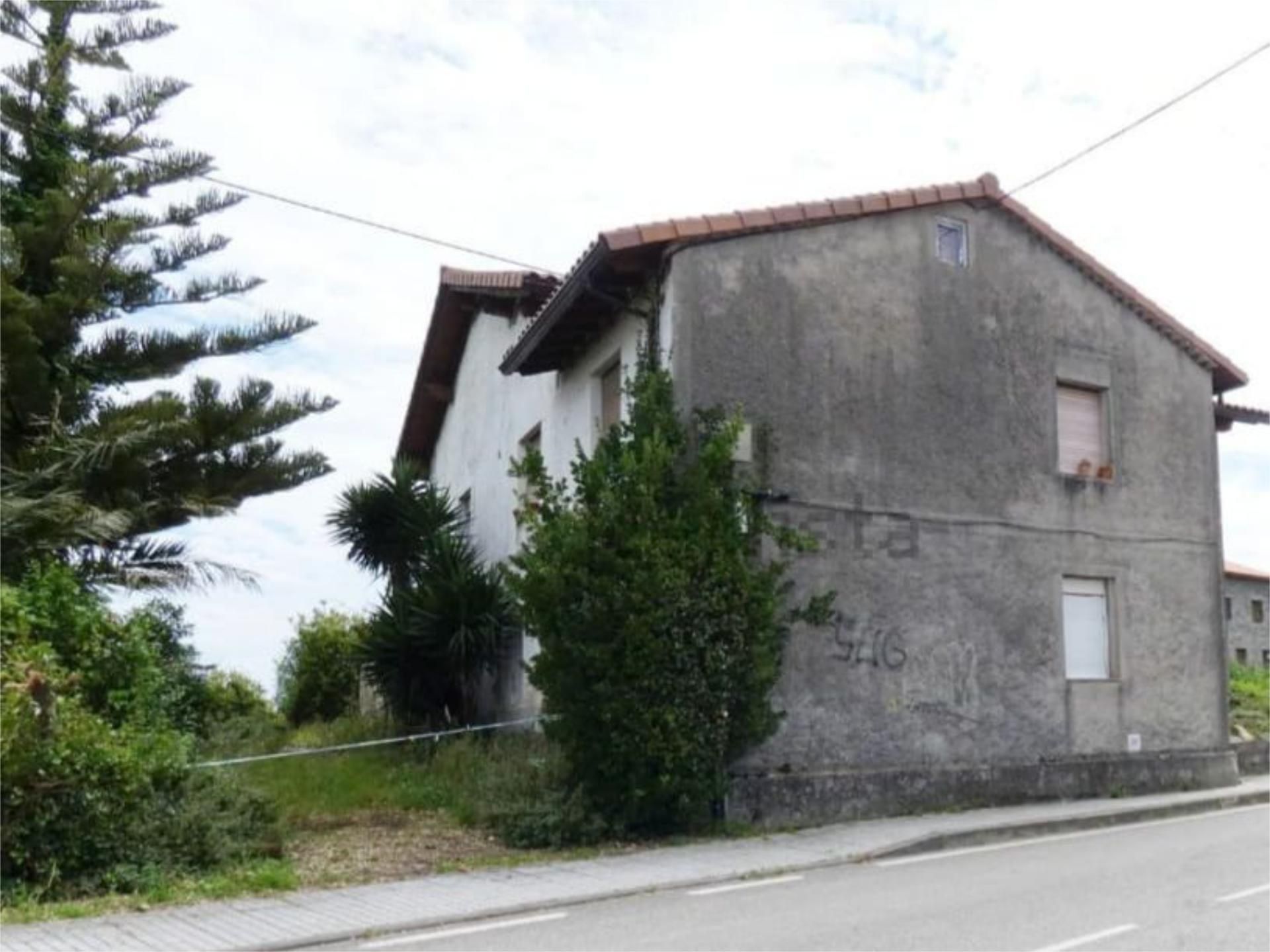 Vista exterior de Casa o xalet en venda en Santa Cruz de Bezana