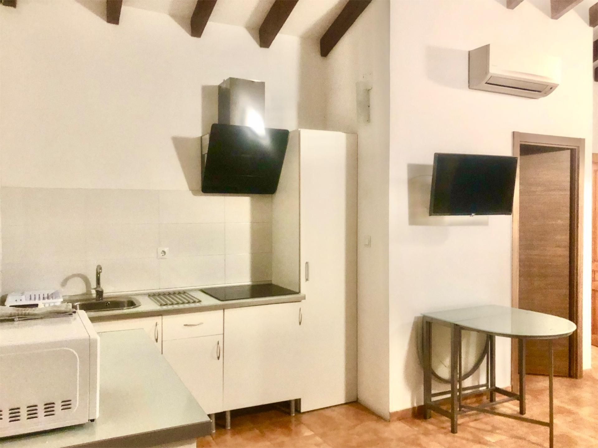 Cuina de Pis de lloguer en Catarroja amb Aire condicionat, Calefacció i Moblat