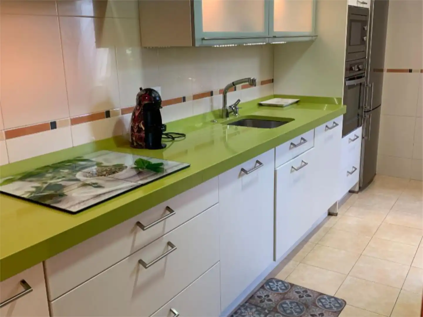 Flat for rent in Calle Boo, 14, El Astillero Kitchen of Flat for rent in El Astillero with Heating, Private garden and Parquet flooring