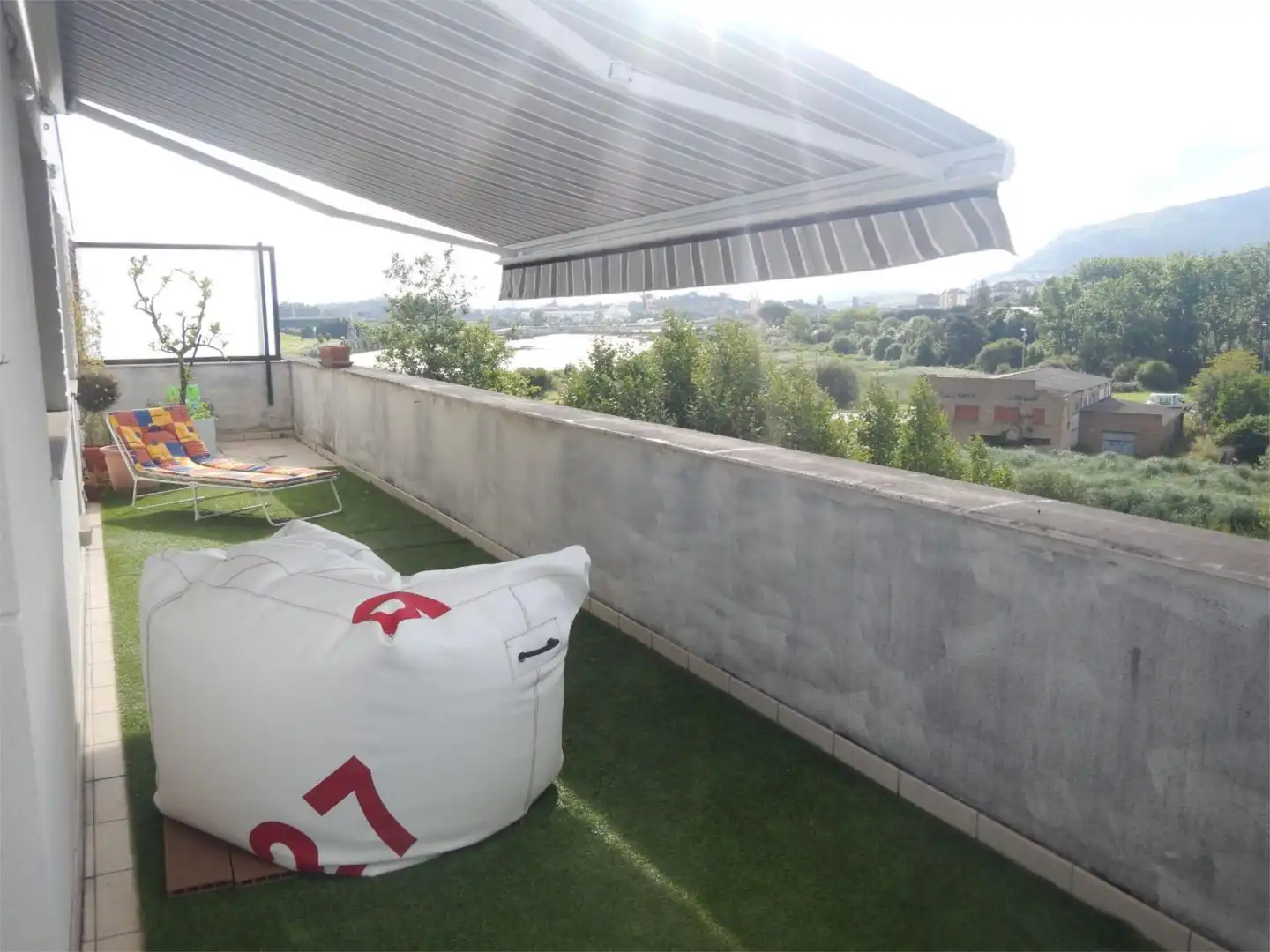 Flat for rent in Calle Boo, 14, El Astillero Terrace of Flat for rent in El Astillero with Heating, Private garden and Parquet flooring