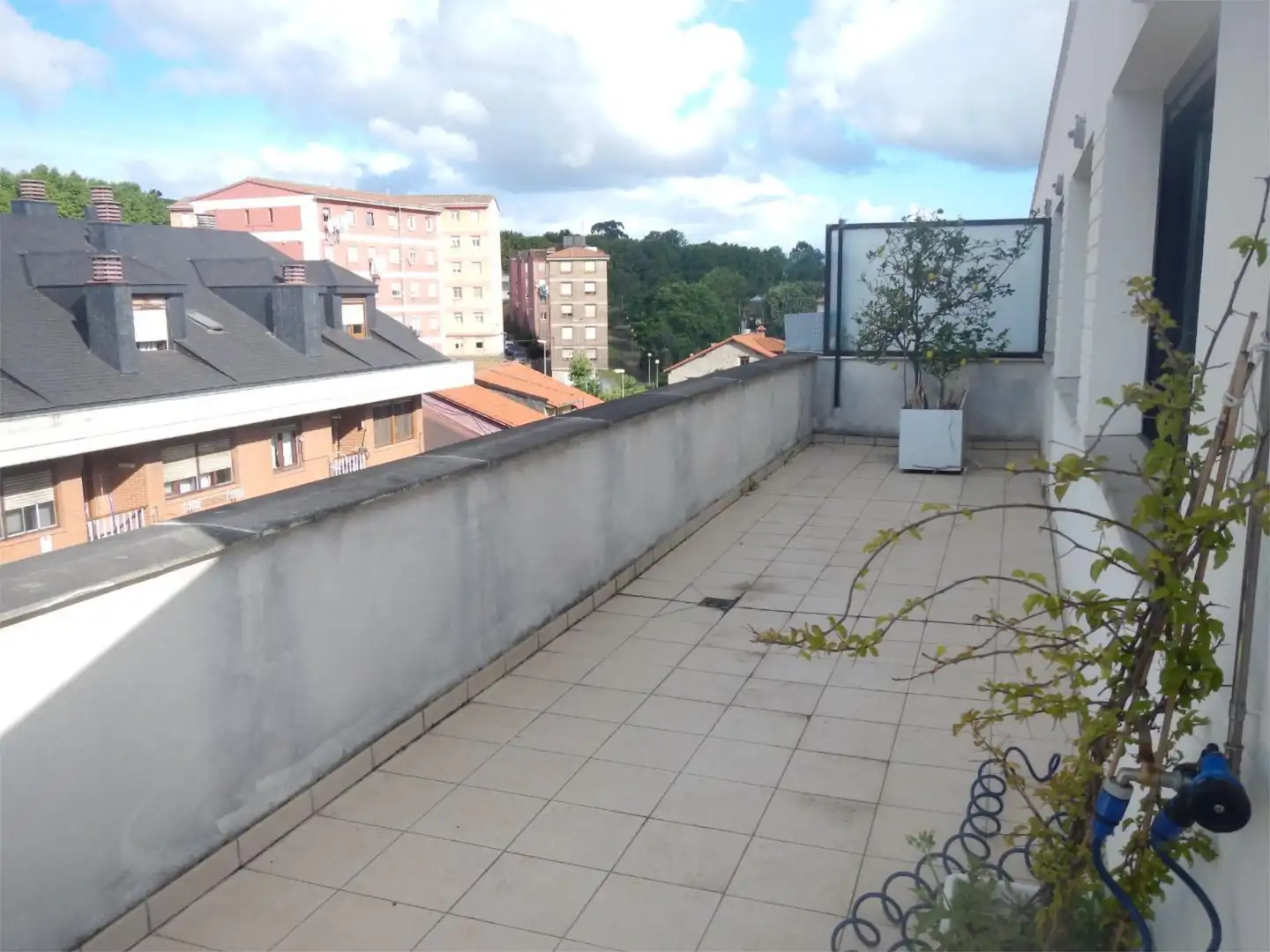 Flat for rent in Calle Boo, 14, El Astillero Terrace of Flat for rent in El Astillero with Heating, Private garden and Parquet flooring