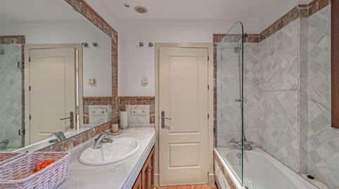 Foto 4 de Piso de alquiler en Urbanización Monte Paraíso, 31, Nagüeles Alto, Marbella